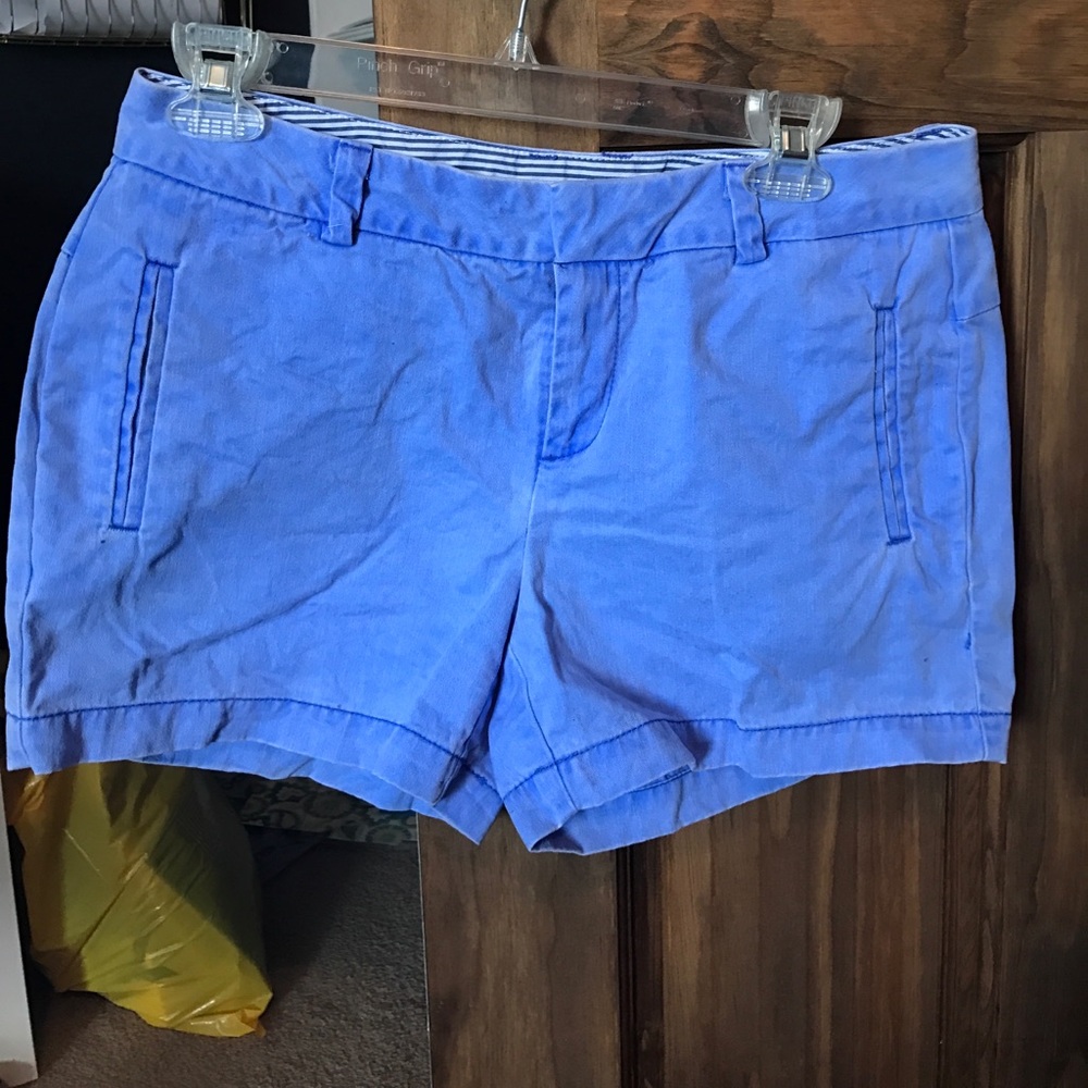 Gap blue shorts