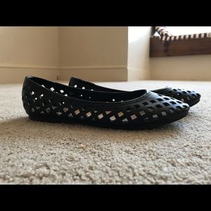 Black Diamond Cutout Flats