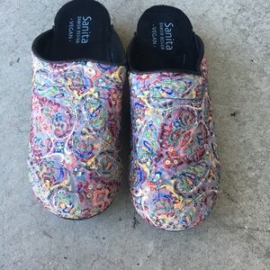 Never worn Sanita clog