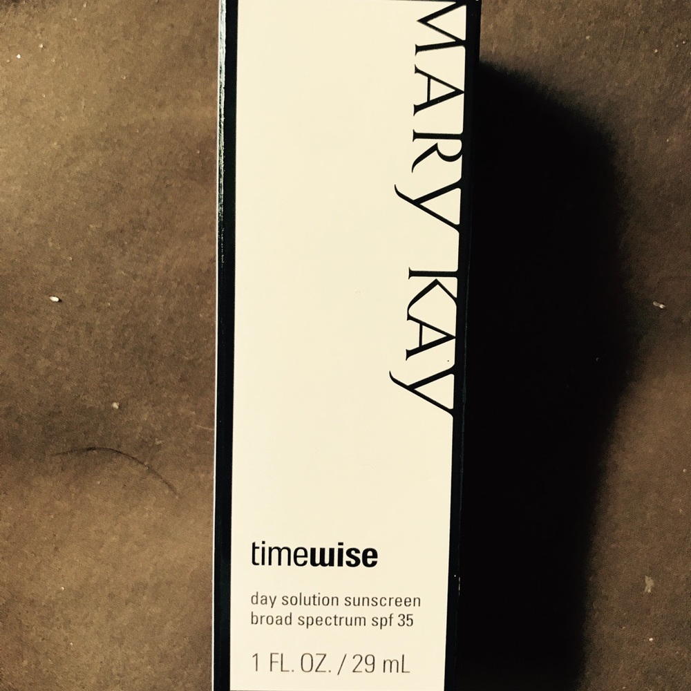 Timewise day solution sunscreen