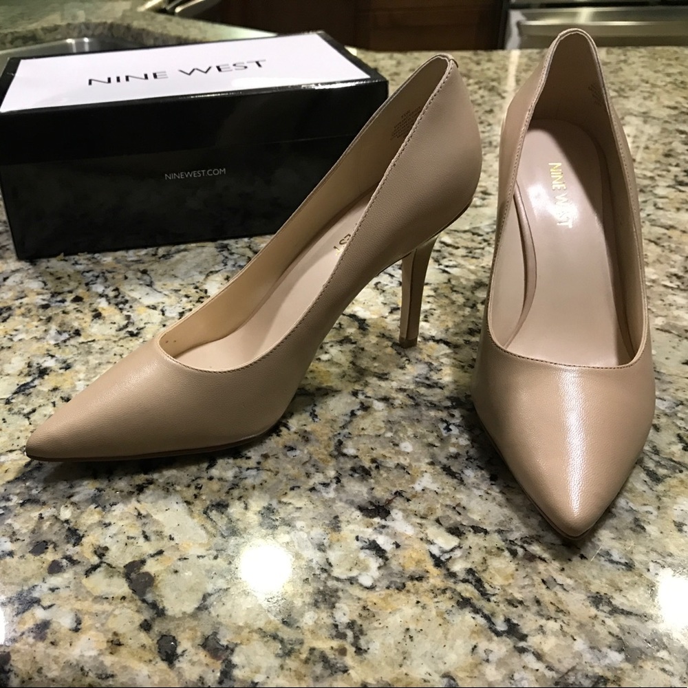 Nine West Nude Pointy Heel in wide