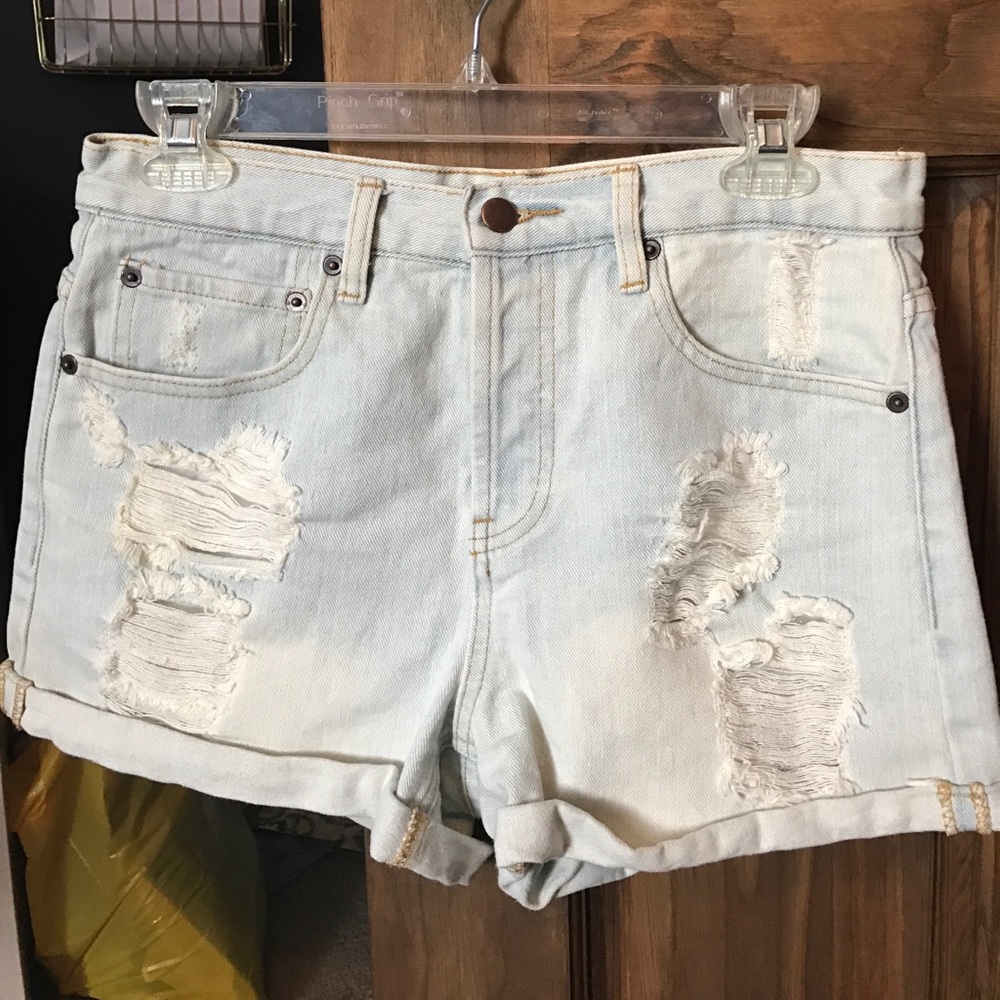 Forever 21 high waisted Destroyed shorts