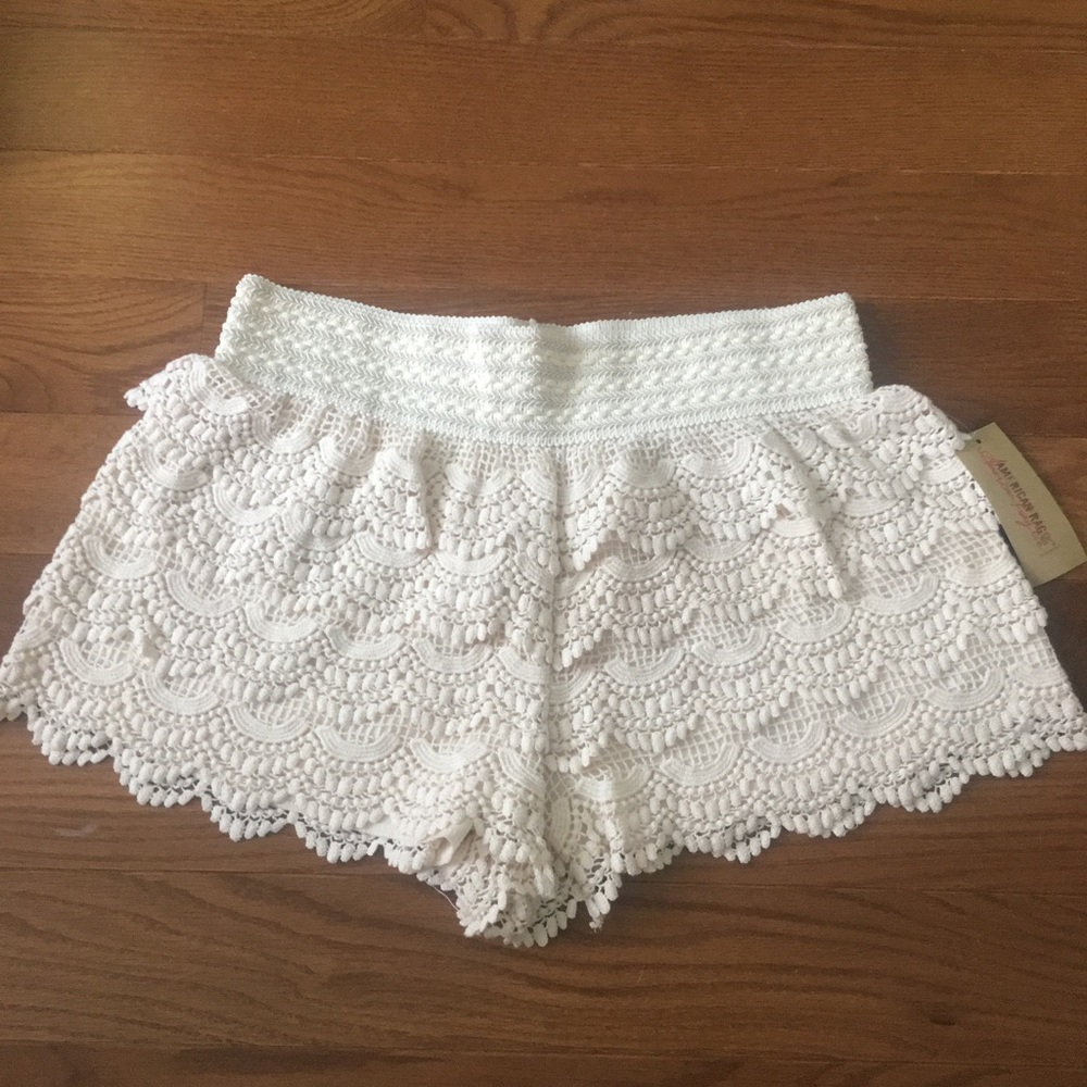 Lace crochet cream colored shorts