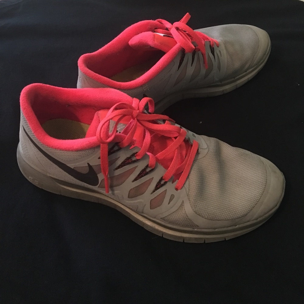 NIKE FREE 5.0 Tennis Shoes