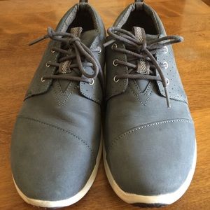 Women's TOMS grey nubuck del Rey sneakers