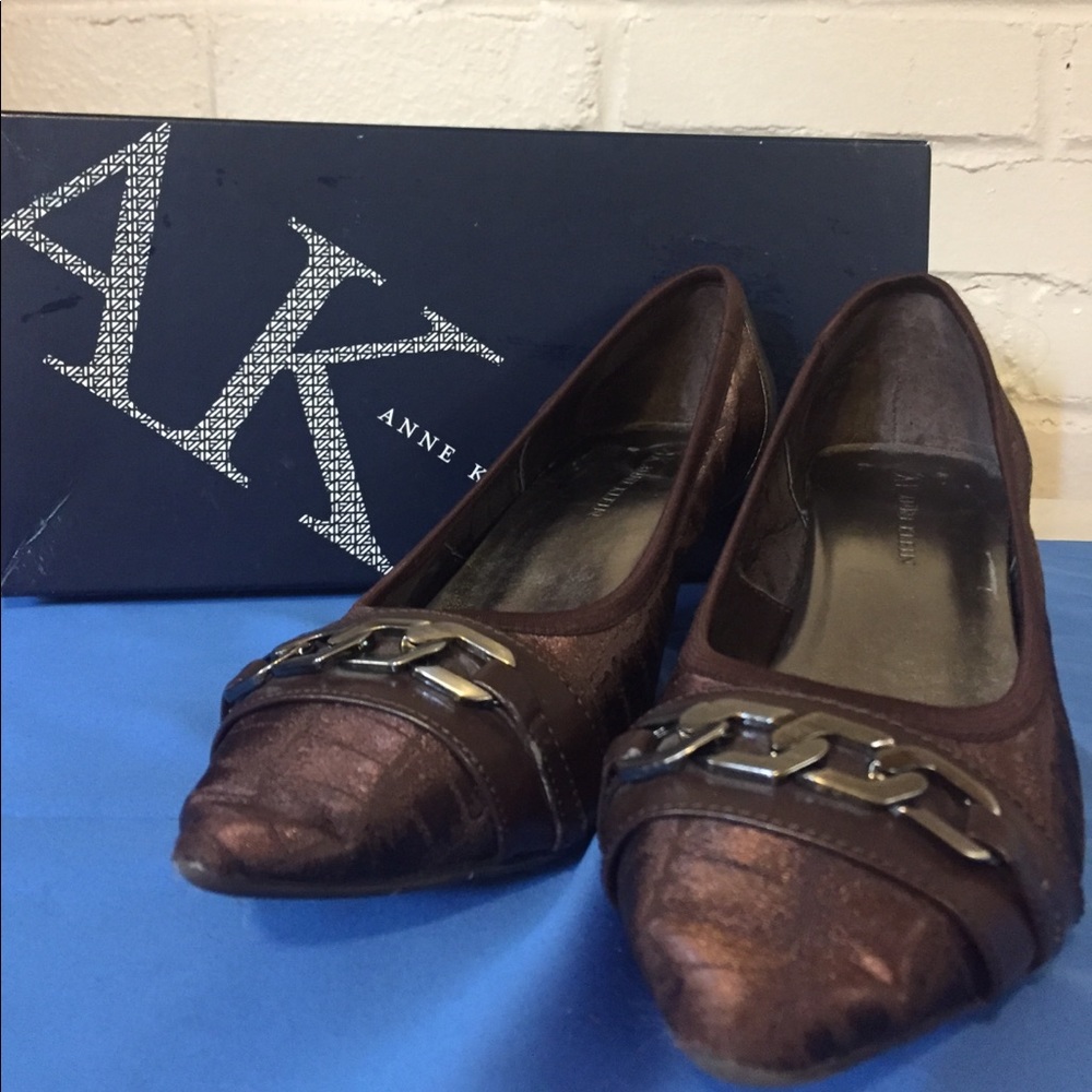 Anne Klein Women's Brown Denisa Pump, Size 6.5M