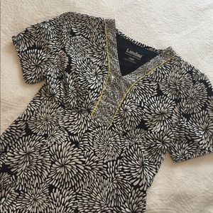 XS Like New Landau scrub top