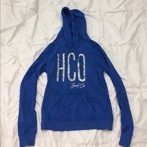 blue sweatshirt