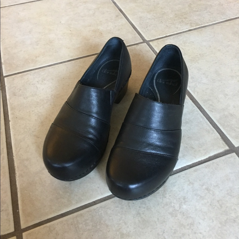 Black Dansko Clogs