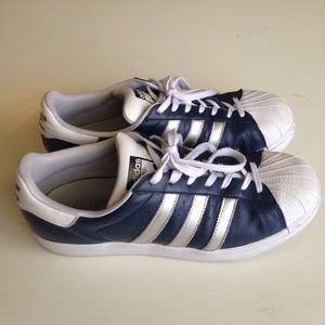 adidas Superstar sneakers navy with silver stripe