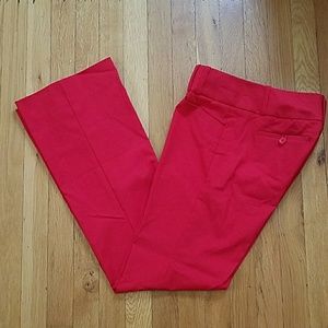 The Limited Exact Stretch lipstick red pant