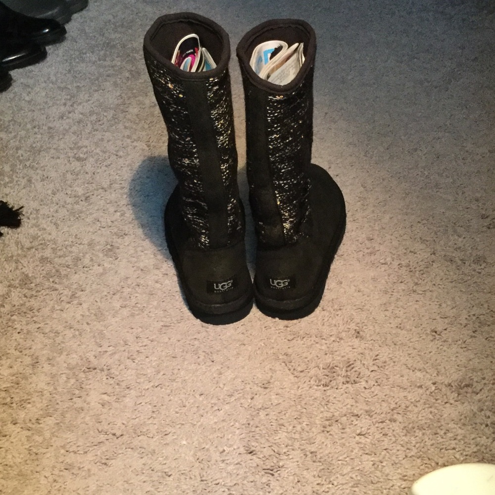 Authentic Uggs - image 4