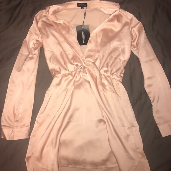 PRETTYLITTLE THING CHAMPAGNE SILK DRESS W/TAGS - Picture 2 of 3