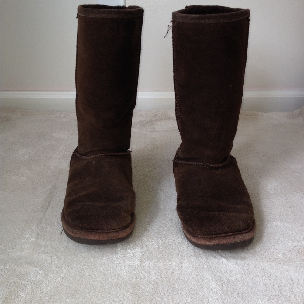 Bearpaw brown boots