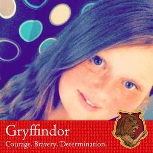 Meet your Posher, Alissa