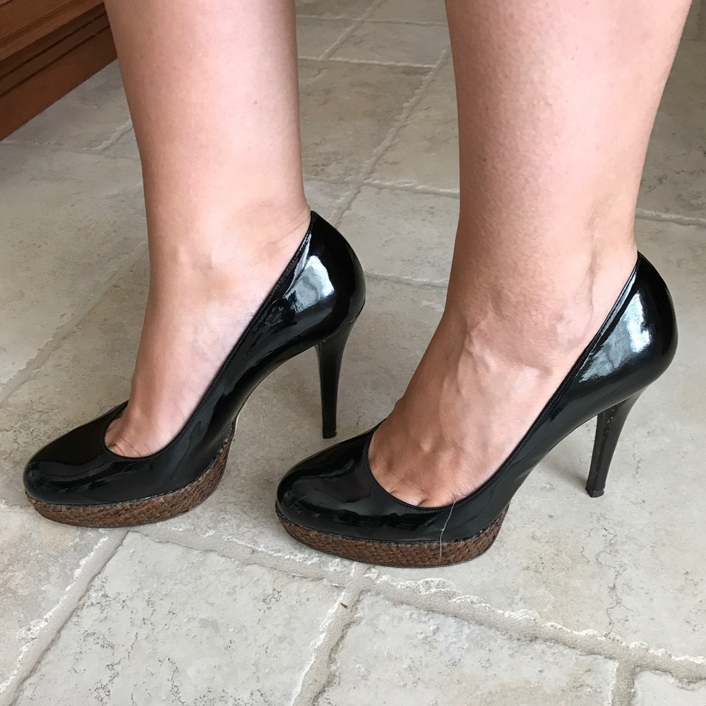 STUART WEITZMAN ROWSWOON SIZE 7