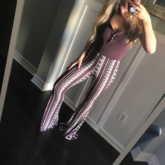 LAST// Perfect Burgundy Henley - Picture 6 of 8