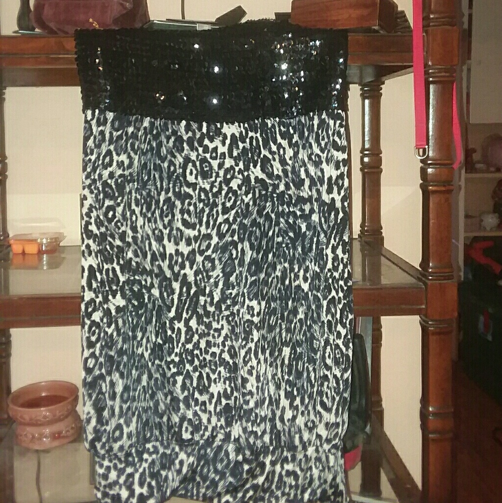 Short dress
