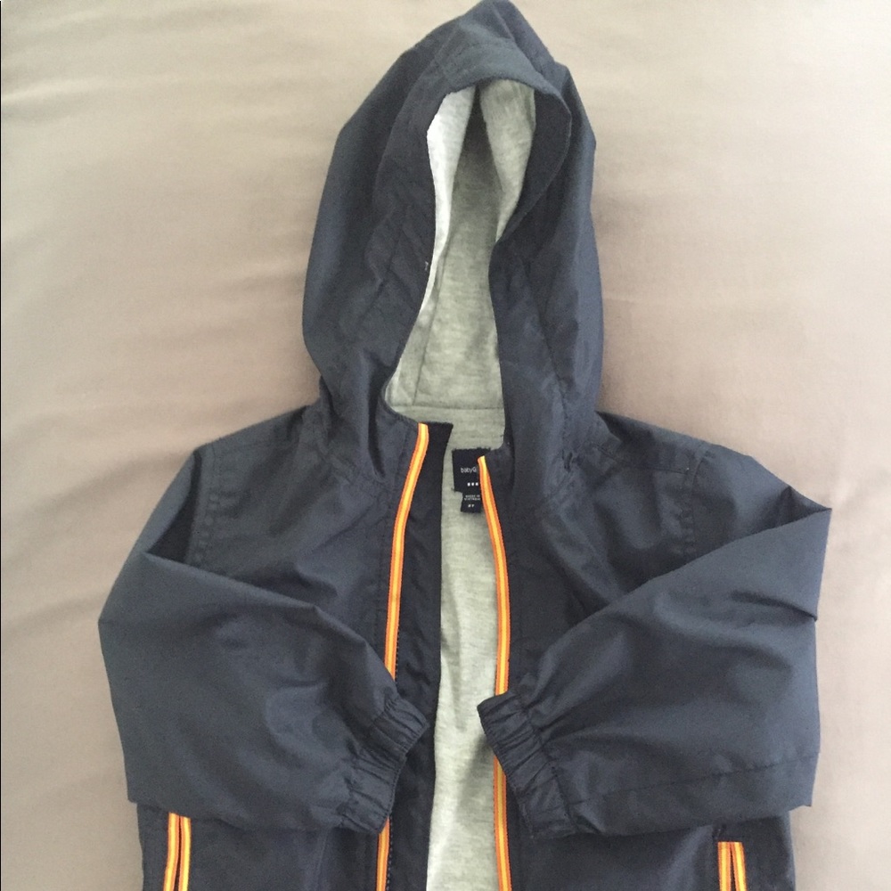 Baby Gap size 2t lined hooded windbreaker