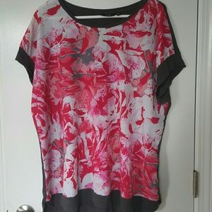 Woman's Plus Size Top