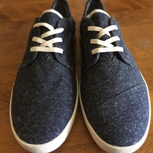 Men's TOMS NWOT paseo sneakers