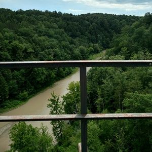 Meet your Posher, Garon