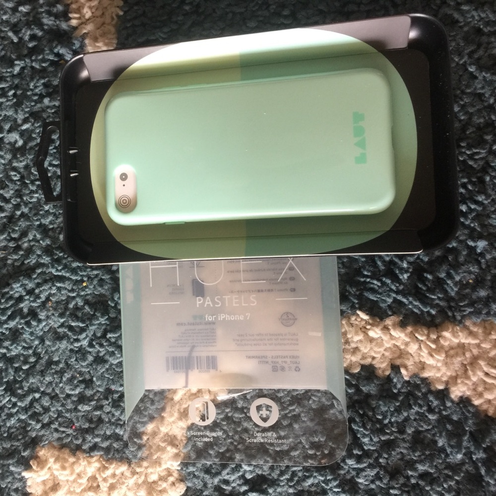 Laut mint color iPhone 7 case