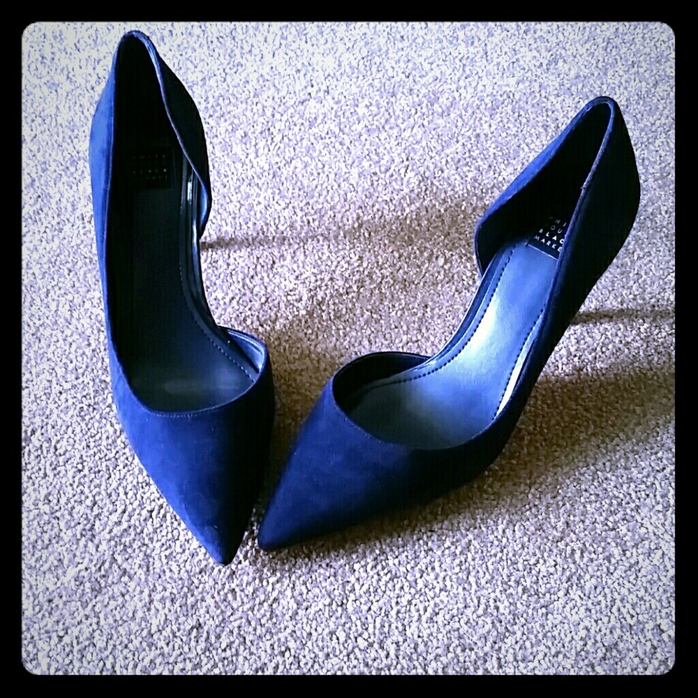 WHBM! NWOT!! Stunning Ella suede shoes!