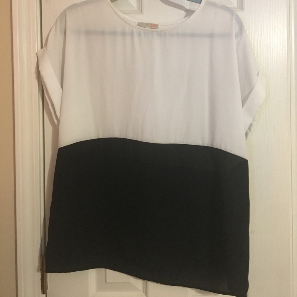 Short Sleeve Top