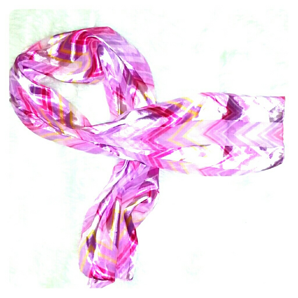 Beautiful Chevron Scarf.