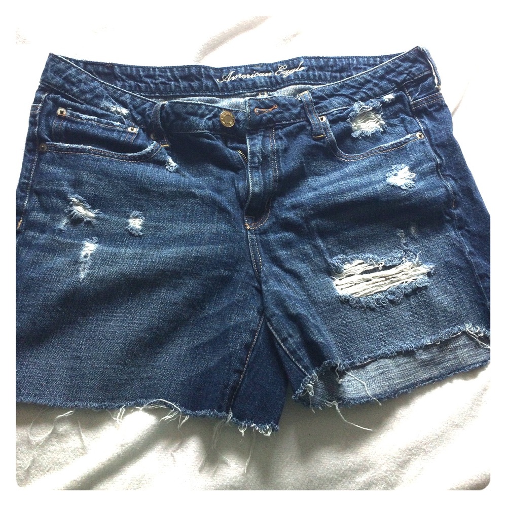 American eagle ripped shorts