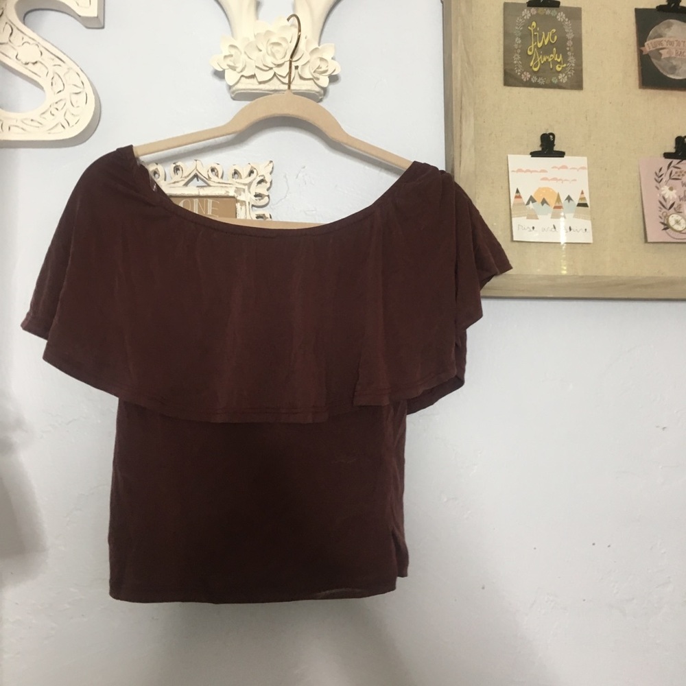 Maroon Off the shoulder crop top