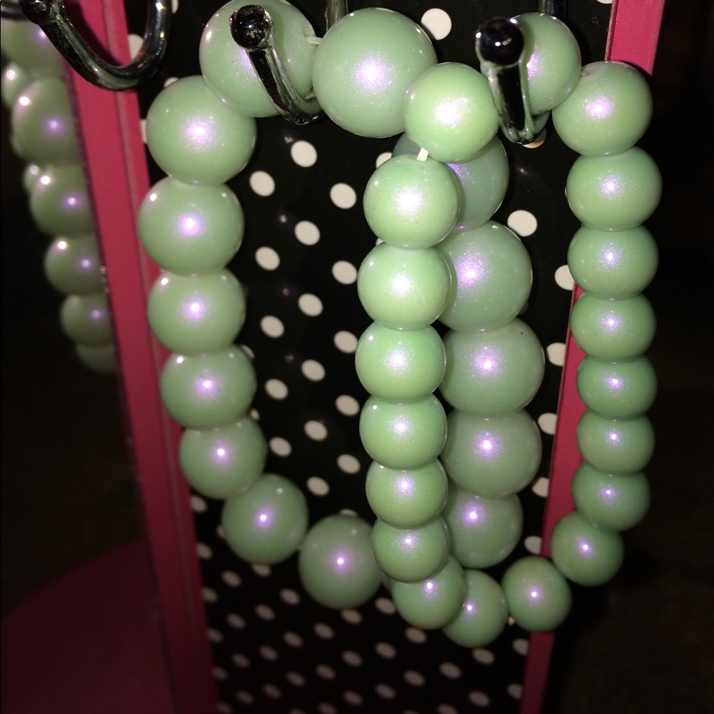 Cute pearl bead bracelets