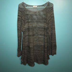 Black, gray, and white sweater