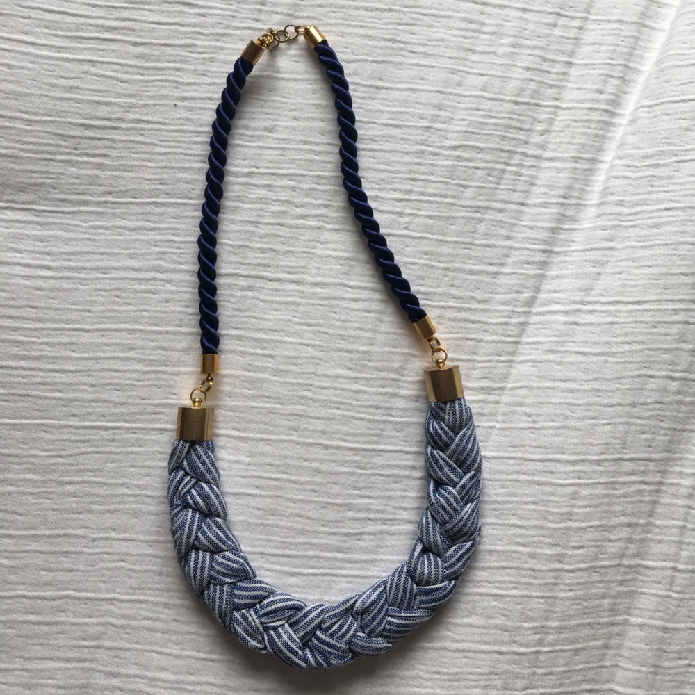 Nautical necklace