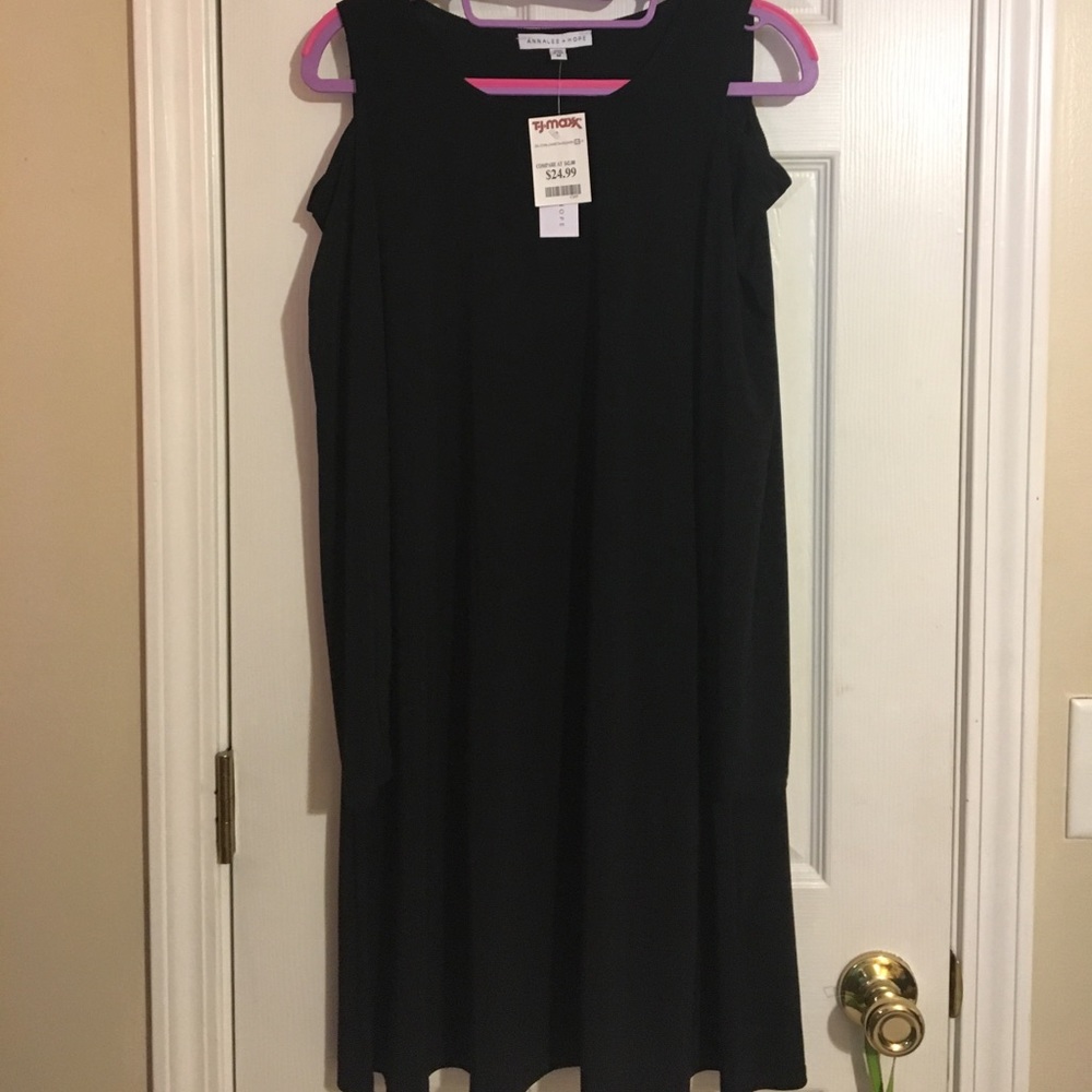 NWT Cold Shoulder Dress