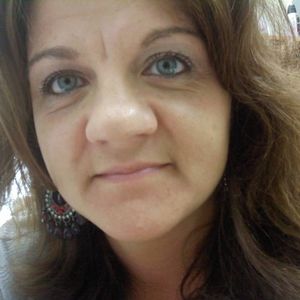 Meet your Posher, Pauline