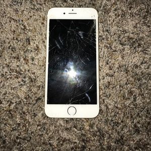 cracked iphone 6