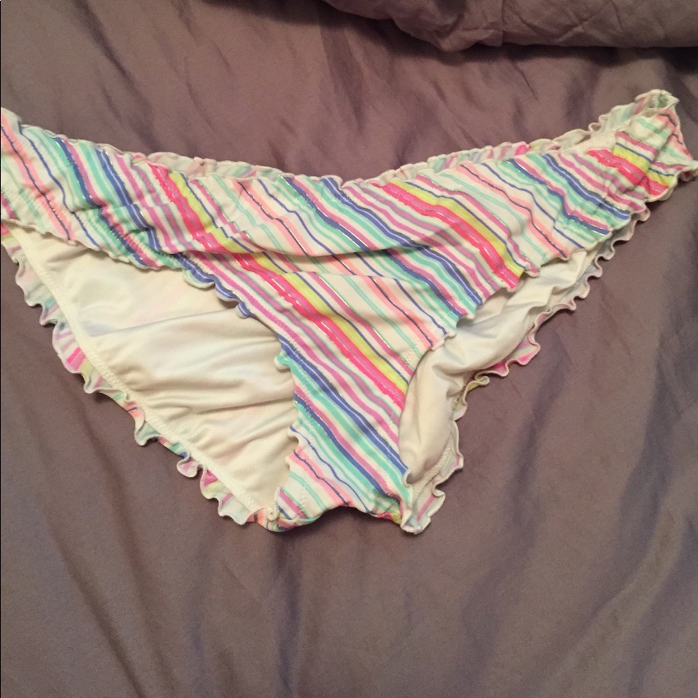 Victoria's Secret ruffle cheeky medium.