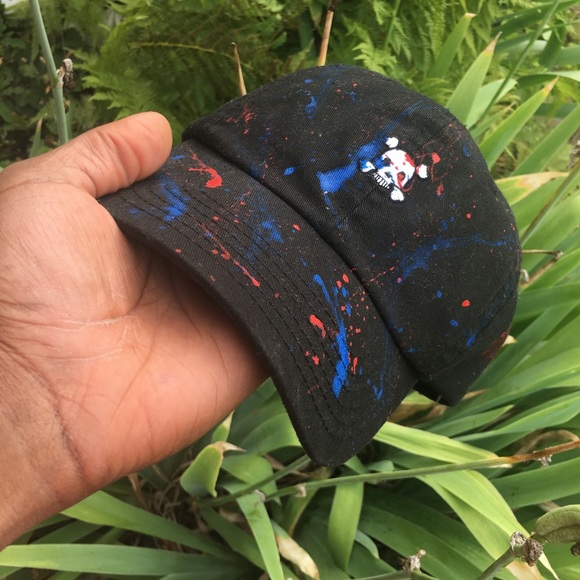 Skull Red and Blue Paint Splatter Strapback - Picture 2 of 4