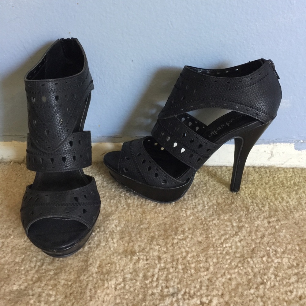 Black Heels - Size 7