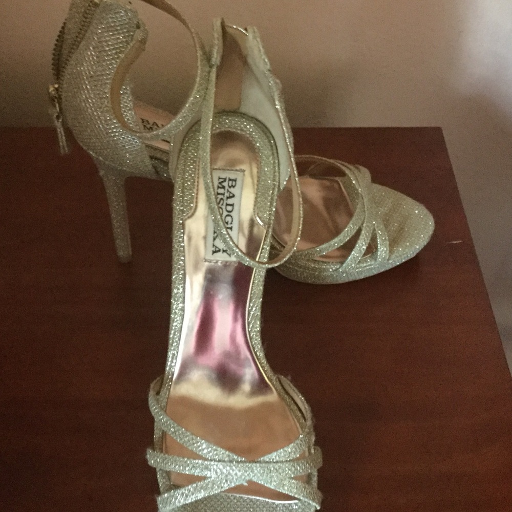 Badgley Mischka dress shoes