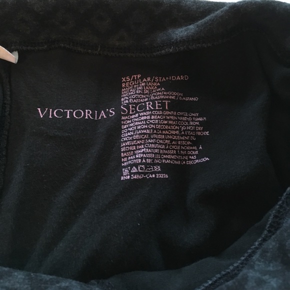 EXCELLENT DEAL! Victoria's Secret black leggings - Picture 3 of 3