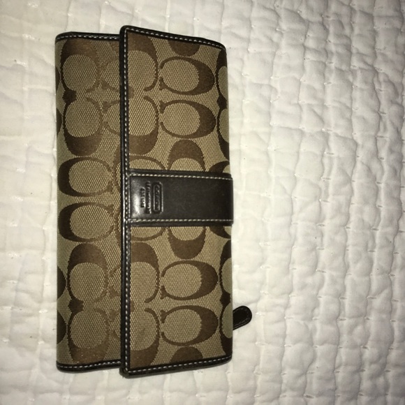 Coach trifold large wallet - Picture 2 of 8