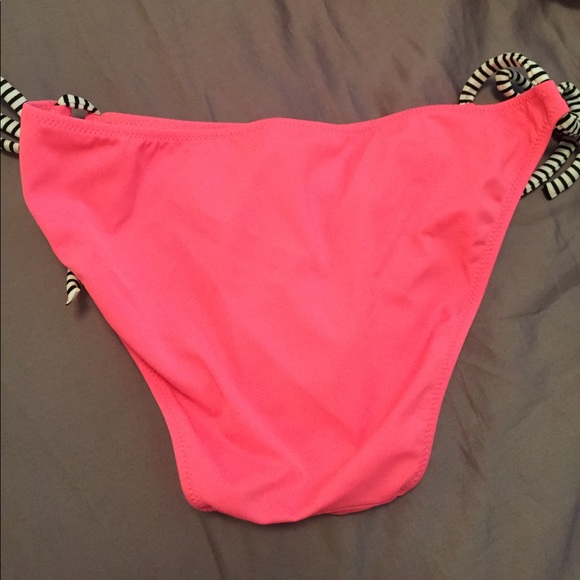Victoria's Secret Swim Pink Medium - Picture 3 of 3
