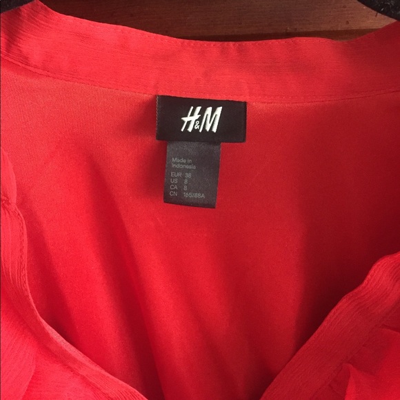 H&M red chiffon top - Picture 3 of 4