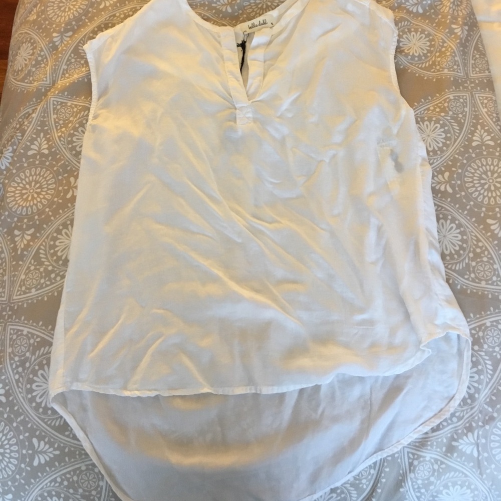 Bella Dahl top