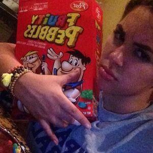 Meet your Posher, Rubi