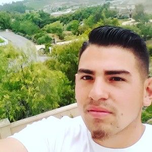 Meet your Posher, Luis