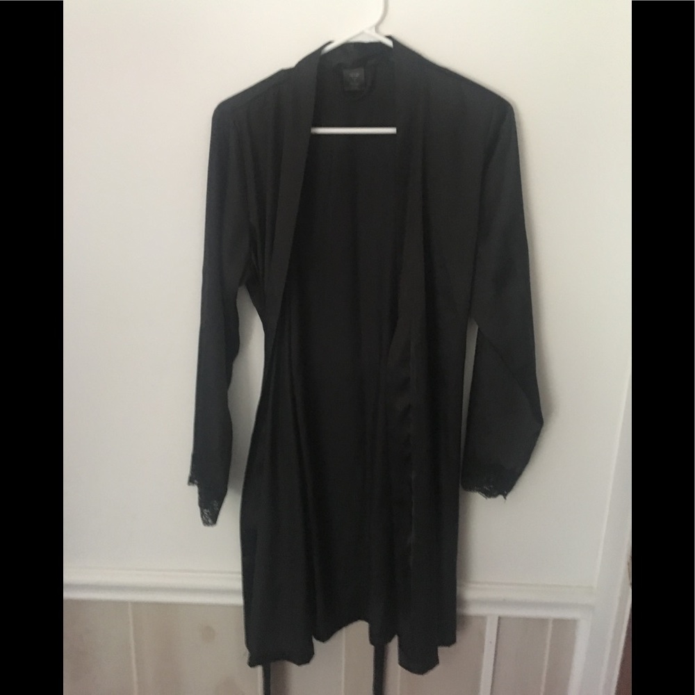 Black silk-like robe with Lace*being donated soon*